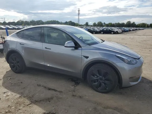 7SAYGDEE5RA319595 2024 2024 Tesla MODEL Y 4