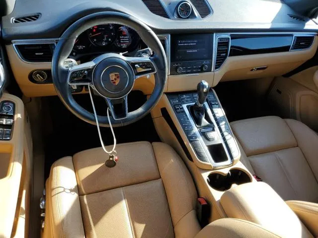 WP1AA2A53JLB19604 2018 2018 Porsche Macan 8