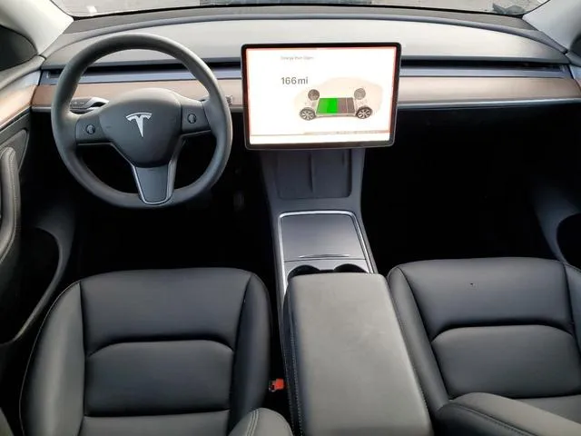 7SAYGDEEXPF908951 2023 2023 Tesla MODEL Y 8