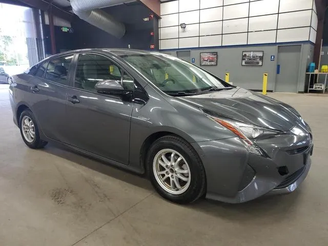 JTDKBRFU0H3041370 2017 2017 Toyota Prius 4