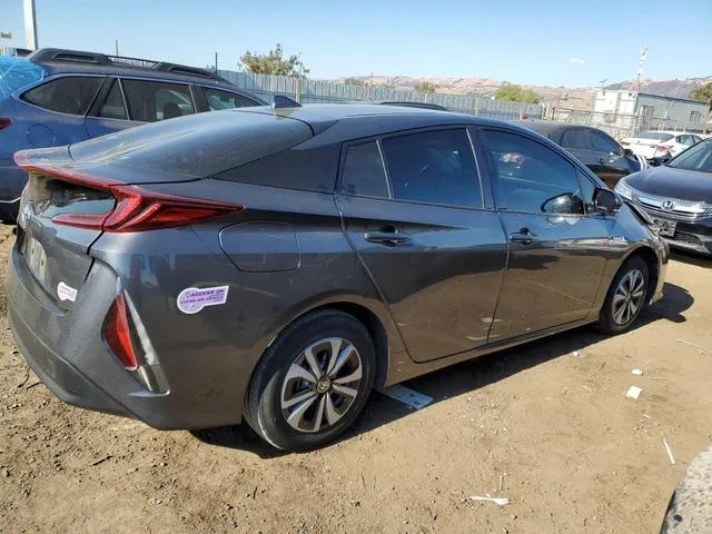 JTDKARFP3J3104366 2018 2018 Toyota Prius 3