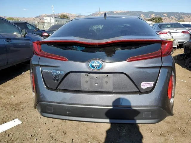 JTDKARFP3J3104366 2018 2018 Toyota Prius 6