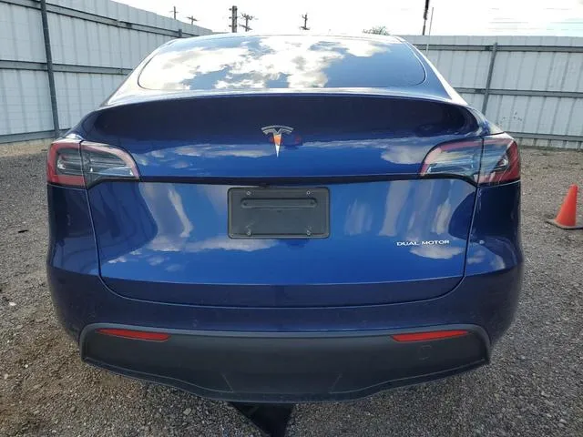 7SAYGDEE8NA003845 2022 2022 Tesla MODEL Y 6