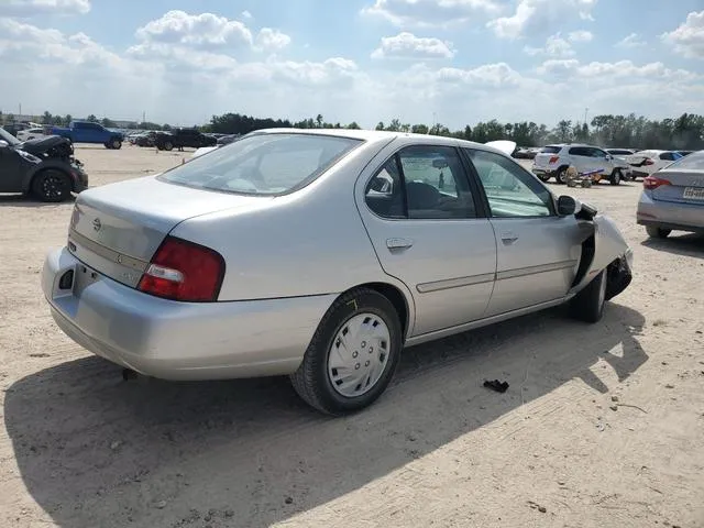 1N4DL01D01C235885 2001 2001 Nissan Altima- XE 3