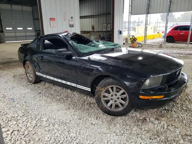 1ZVFT80N575362072 2007 2007 Ford Mustang 4