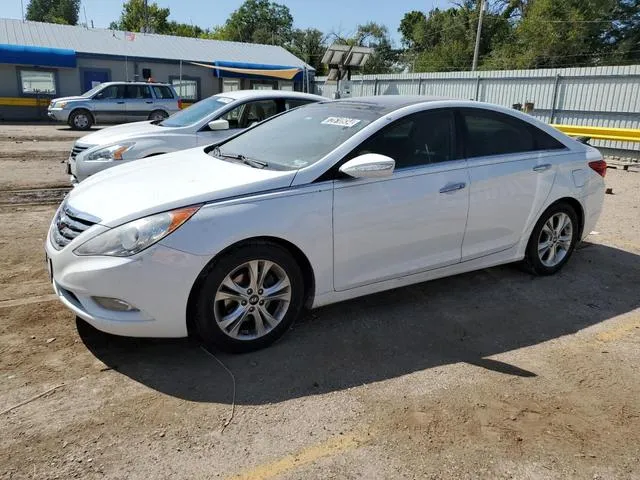 5NPEC4AC4DH556172 2013 2013 Hyundai Sonata- SE 1