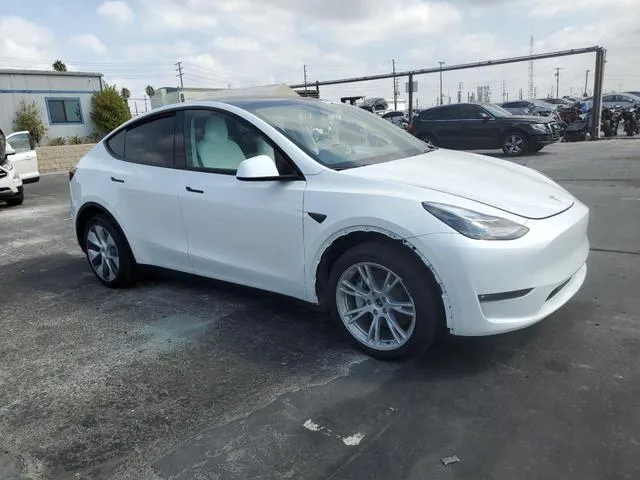 7SAYGAEE1RF064428 2024 2024 Tesla MODEL Y 4