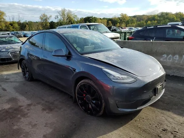 5YJYGDEF7LF014003 2020 2020 Tesla MODEL Y 4