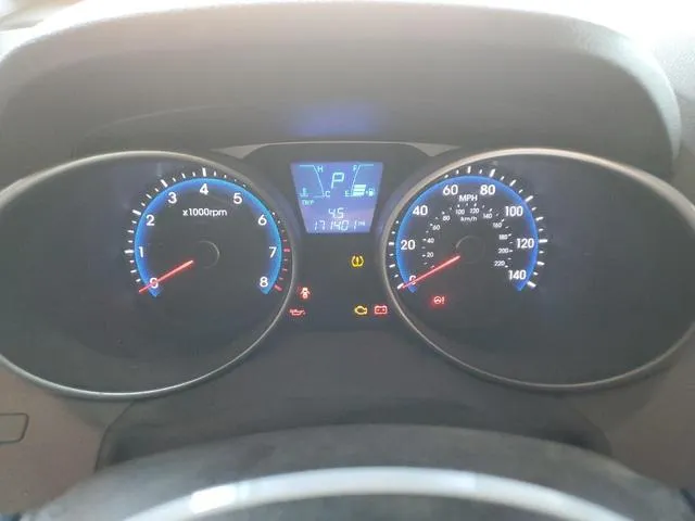 KM8JT3AF5FU118221 2015 2015 Hyundai Tucson- Gls 9