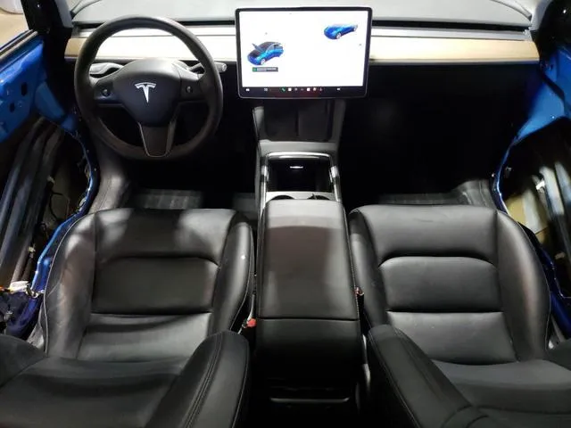 5YJYGDEE6MF188346 2021 2021 Tesla MODEL Y 8