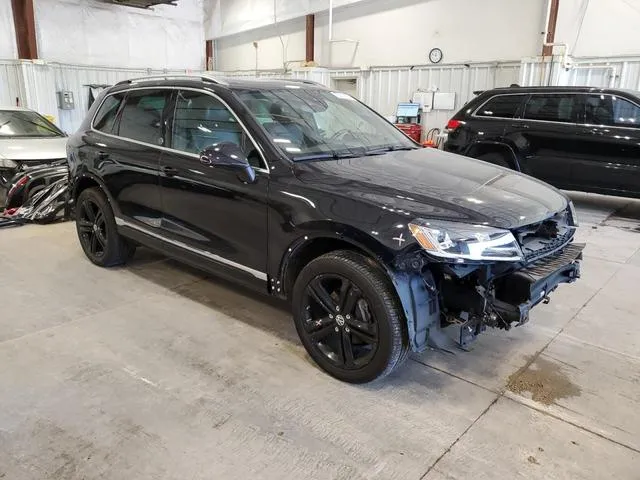 WVGRF7BP5HD000519 2017 2017 Volkswagen Touareg- Wolfsburg 4