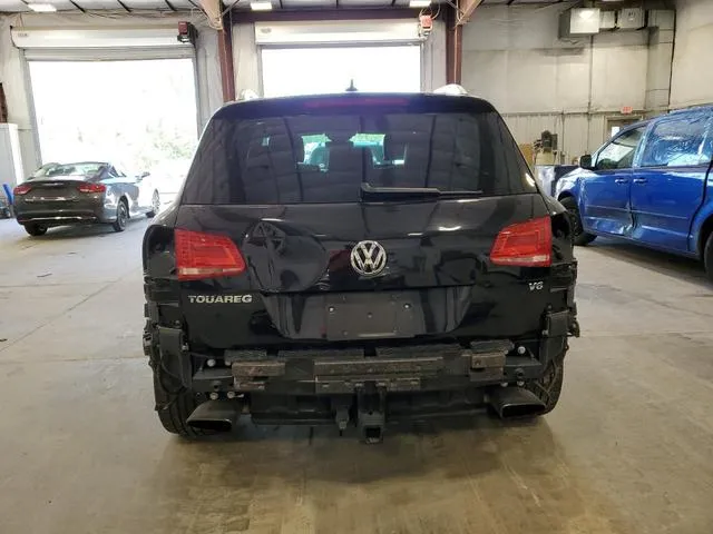 WVGRF7BP5HD000519 2017 2017 Volkswagen Touareg- Wolfsburg 6