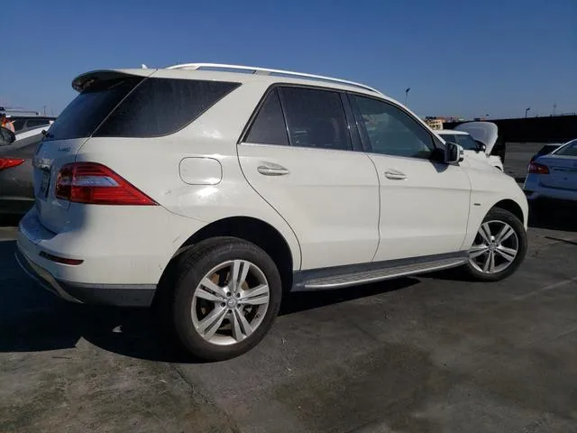 4JGDA5HB4CA085839 2012 2012 Mercedes-Benz ML-Class- 350 4Matic 3