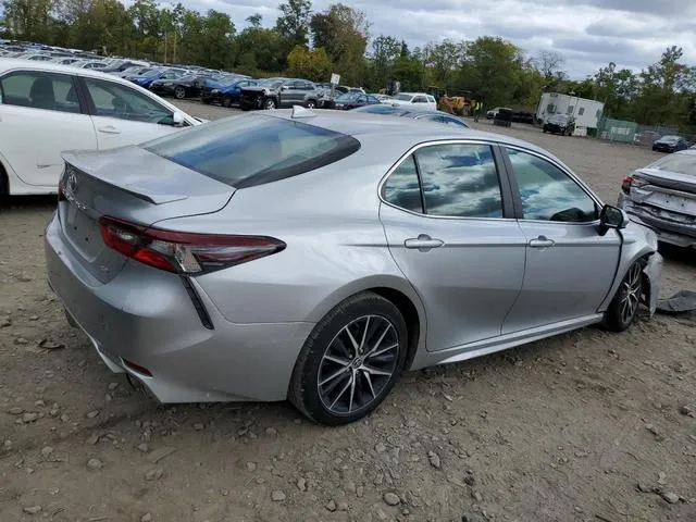 4T1G11AK6MU525124 2021 2021 Toyota Camry- SE 3