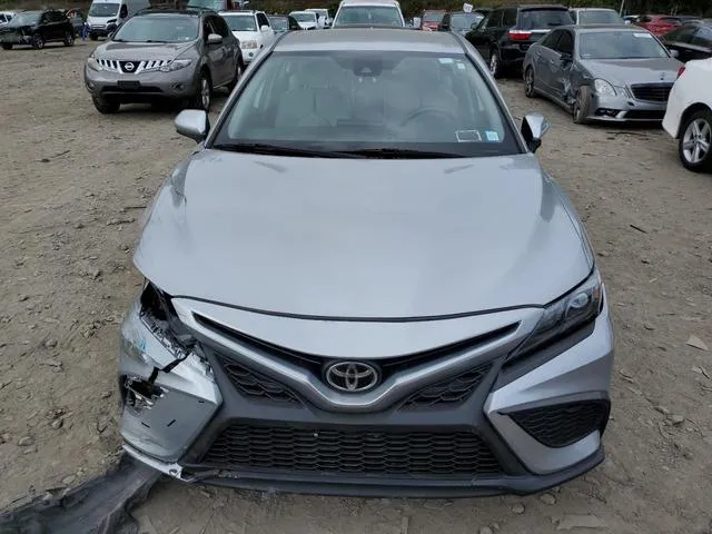 4T1G11AK6MU525124 2021 2021 Toyota Camry- SE 5