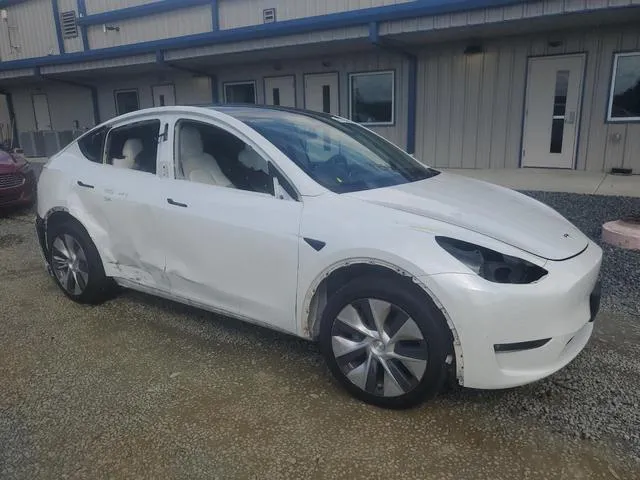 5YJYGDEE8MF256825 2021 2021 Tesla MODEL Y 4