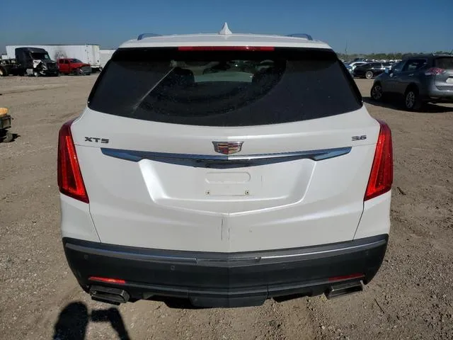 1GYKNERS3JZ176074 2018 2018 Cadillac XT5- Premium Luxury 6