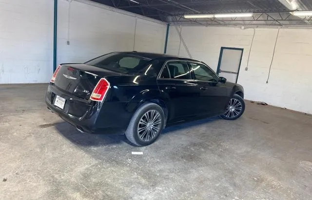 2C3CCAGGXEH136477 2014 2014 Chrysler 300- S 4