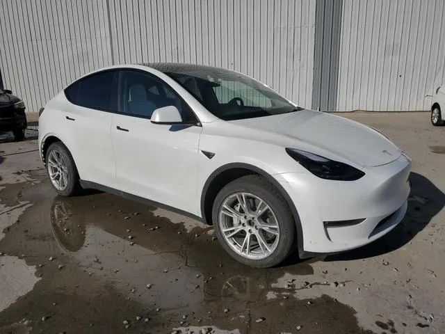 7SAYGDEE2PF711689 2023 2023 Tesla MODEL Y 4