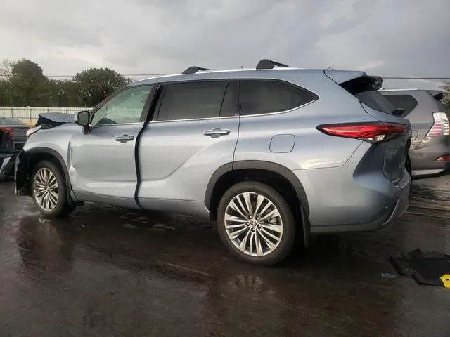 5TDFZRBH6NS233425 2022 2022 Toyota Highlander- Platinum 2