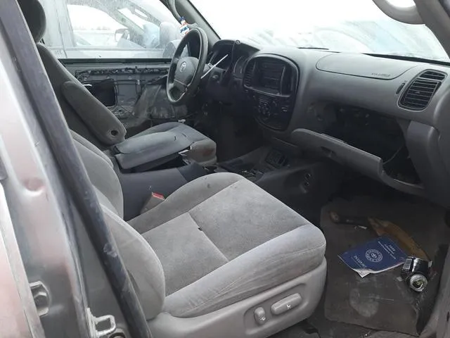 5TDZT34AX6S271821 2006 2006 Toyota Sequoia- SR5 7