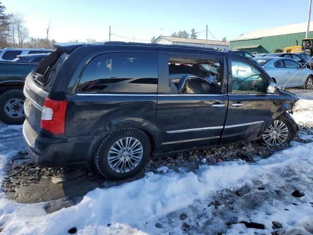 2C4RC1CG8DR796649 2013 2013 Chrysler Town and Country- Tour 3