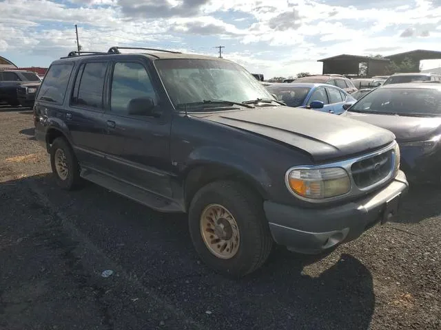 1FMZU83P4YZA07717 2000 2000 Ford Explorer- Xlt 4