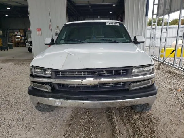 1GCEC19TX1Z212000 2001 2001 Chevrolet Silverado- C1500 5