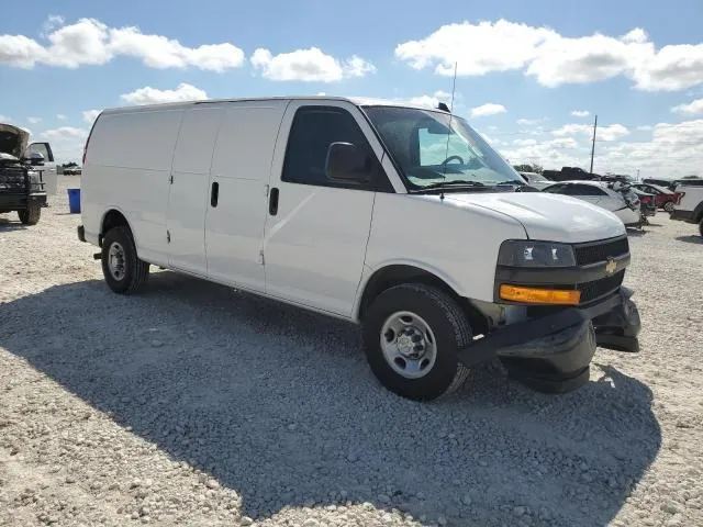 1GCWGBFP4L1274483 2020 2020 Chevrolet Express 4