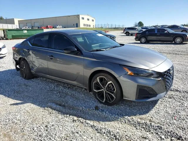 1N4BL4CV7RN366252 2024 2024 Nissan Altima- SR 4