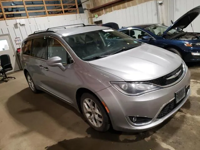 2C4RC1BG6HR668689 2017 2017 Chrysler Pacifica- Touring L 4