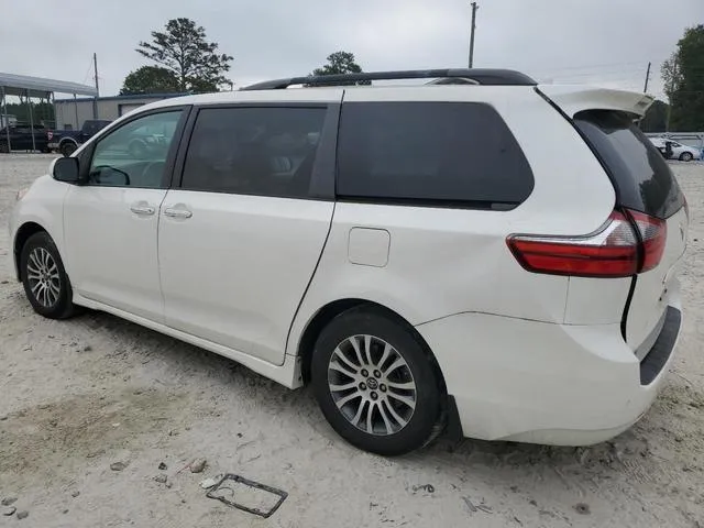 5TDYZ3DC8LS054405 2020 2020 Toyota Sienna- Xle 2