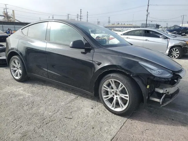 5YJYGDEE3MF270115 2021 2021 Tesla MODEL Y 4