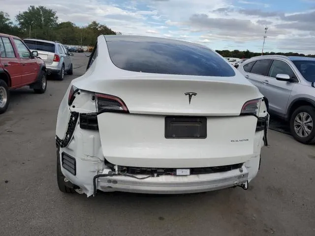 7SAYGDEE3NF564117 2022 2022 Tesla MODEL Y 6