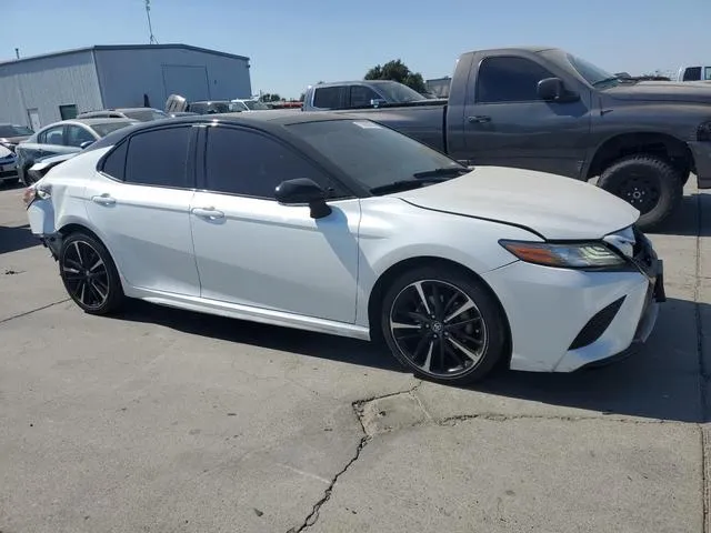 4T1B61HK4KU219019 2019 2019 Toyota Camry- Xse 4