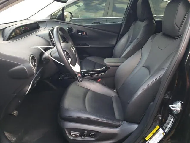 JTDKARFUXJ3059559 2018 2018 Toyota Prius 7