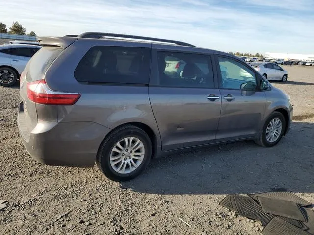 5TDYZ3DC2HS769493 2017 2017 Toyota Sienna- Xle 3