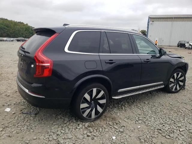 YV4H60CA3P1927839 2023 2023 Volvo XC90- Ultimate 3