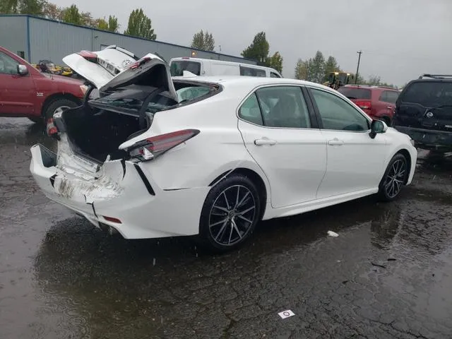 4T1G11AK0MU520517 2021 2021 Toyota Camry- SE 3