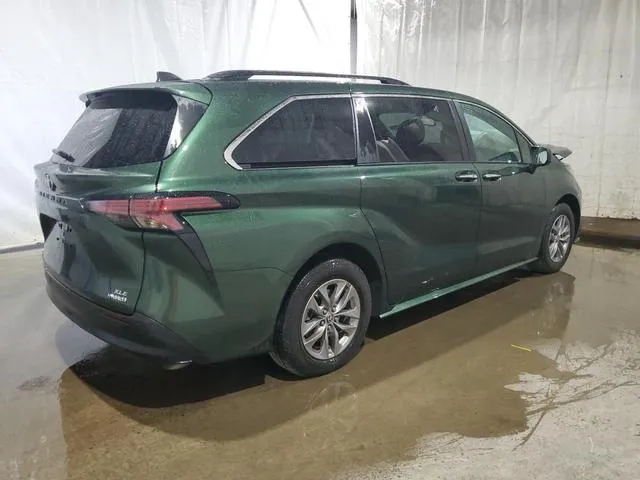 5TDJSKFC5NS059139 2022 2022 Toyota Sienna- Xle 3