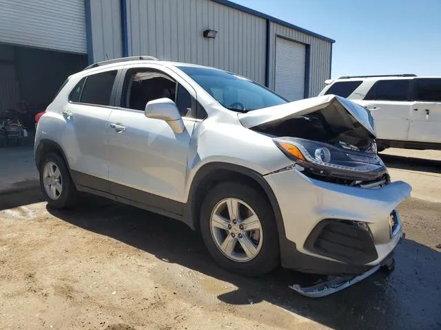 KL7CJLSB8LB033635 2020 2020 Chevrolet Trax- 1LT 4