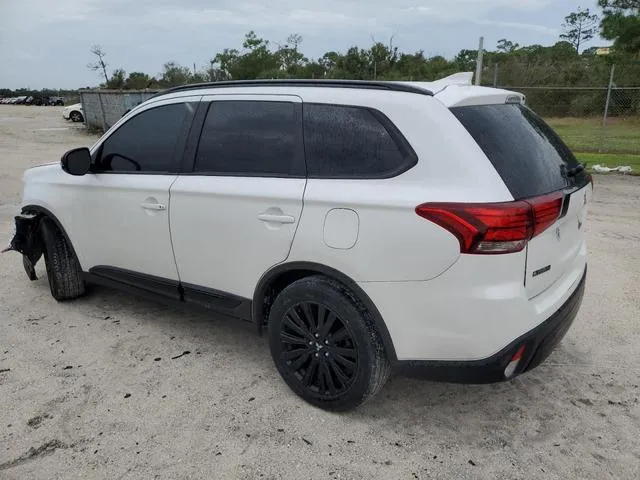 JA4AD3A38LZ043403 2020 2020 Mitsubishi Outlander- SE 2