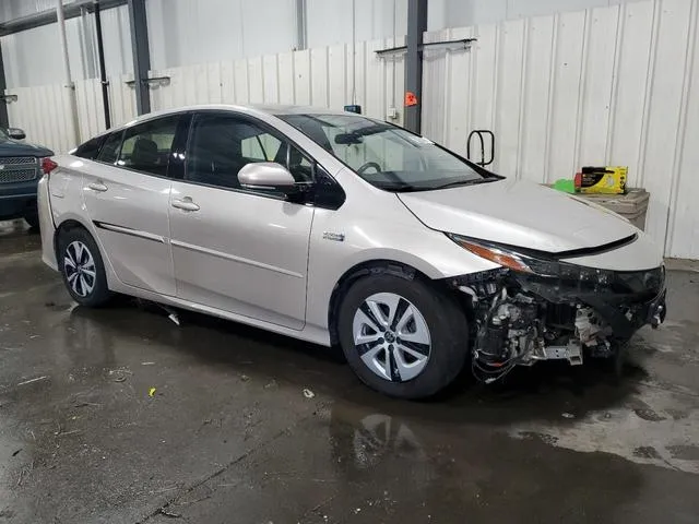 JTDKARFP6H3047199 2017 2017 Toyota Prius 4