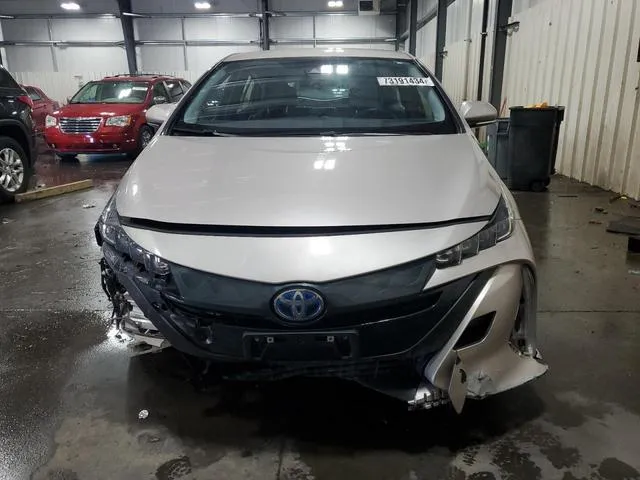 JTDKARFP6H3047199 2017 2017 Toyota Prius 5