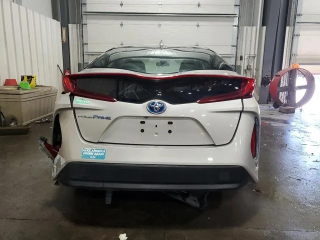 JTDKARFP6H3047199 2017 2017 Toyota Prius 6