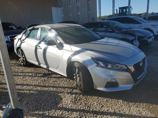 1N4BL4CV7LC189267 2020 2020 Nissan Altima- SR 4