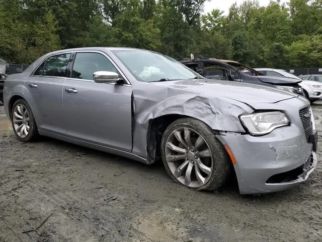 2C3CCAEG9HH582272 2017 2017 Chrysler 300C 4