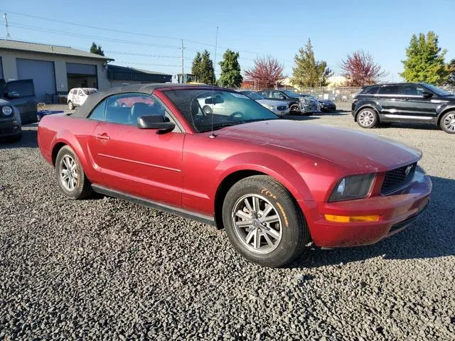 1ZVFT84N255207194 2005 2005 Ford Mustang 4