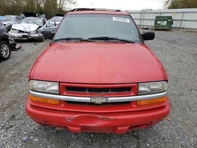 1GNCT18W5YK210040 2000 2000 Chevrolet Blazer 5