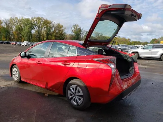 JTDKARFU5G3519087 2016 2016 Toyota Prius 2